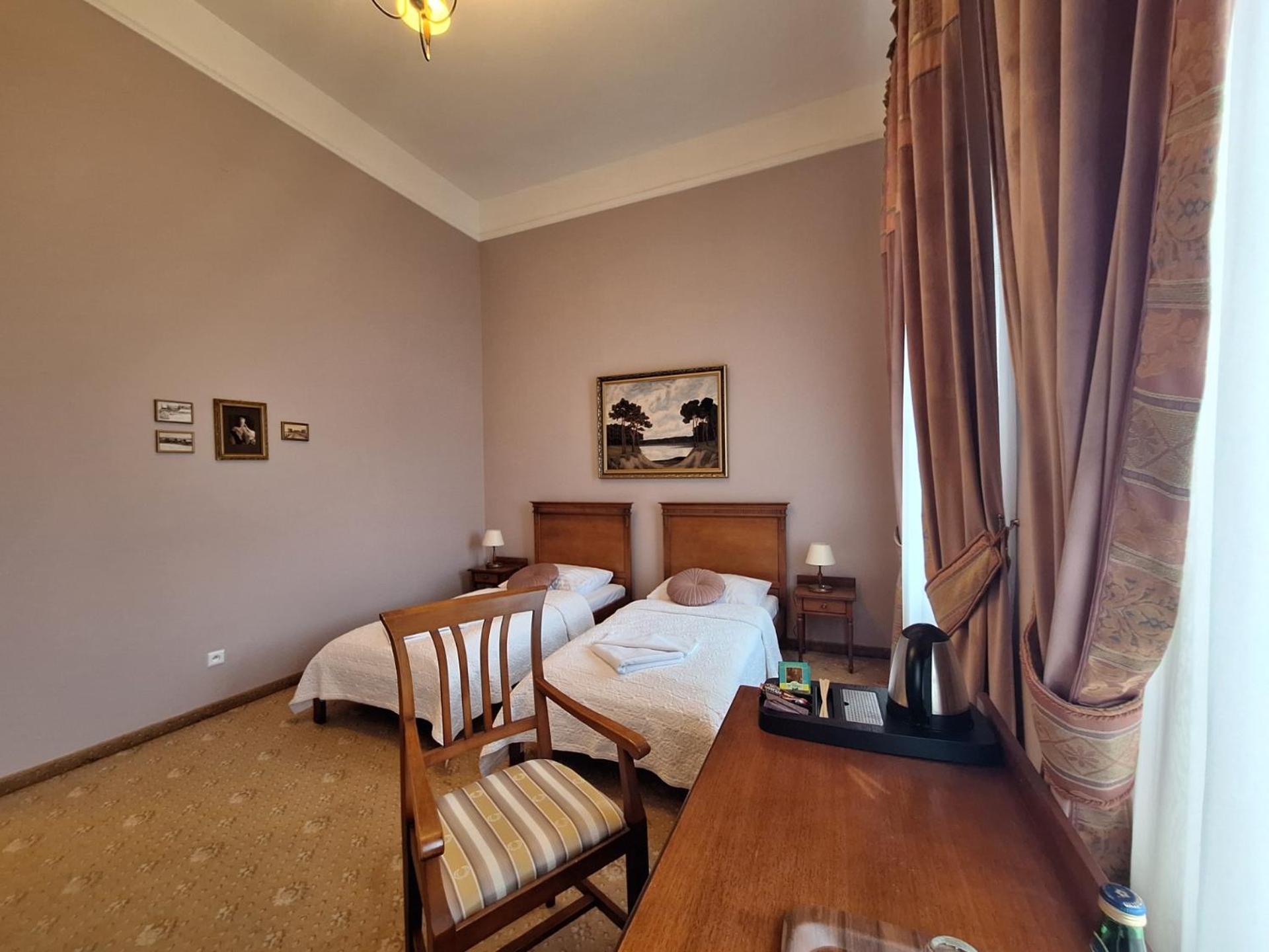 Zespół Pałacowo-parkowy W Ostromecku Bed and breakfast Ostromecko